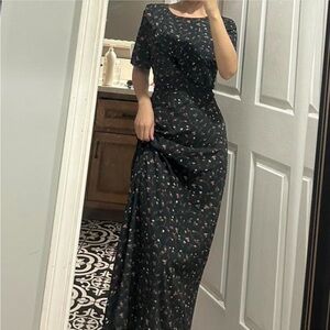 Elegant Black Floral Maxi Dress